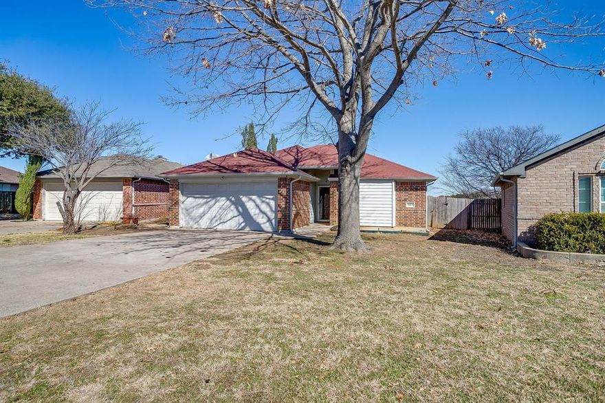 Welcome to 9016 Christopher Circle in Fort Worth! This cute and well-maintained 3-bedroom, 2-bath, 2-car garage home features a desirable split-bedroom arrangement, making it a perfect starter home or investment opportunity. Enjoy a spacious family room that flows seamlessly into the open-concept kitchen and breakfast nook—ideal for everyday living and entertaining. The kitchen offers granite countertops, a decorative backsplash, and plenty of cabinet space. Both bathrooms are generously sized and include linen closets for extra storage. Located in Fort Worth with convenient access to major highways, you're just minutes from shopping, dining, and entertainment. Nearby attractions include Fort Worth Stockyards, Sundance Square, Fort Worth Zoo, and Hulen Mall. Move-in ready and full of charm—schedule your showing today!