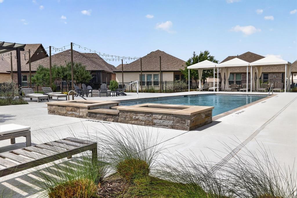 Ladera Tavolo Park Condos - Residential