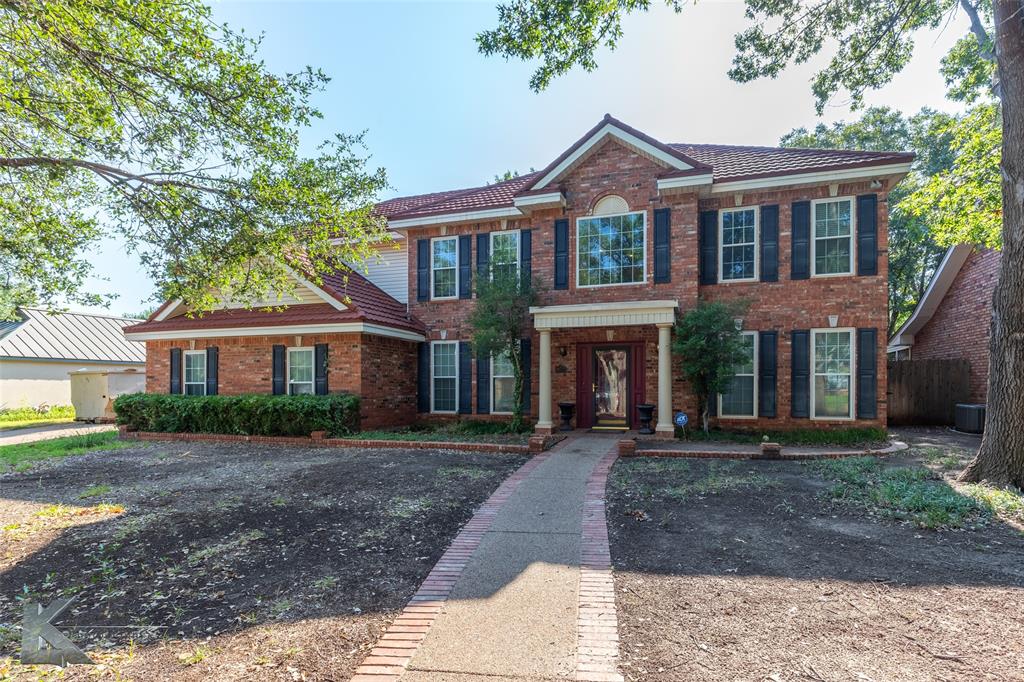 29 Cherry Hills E