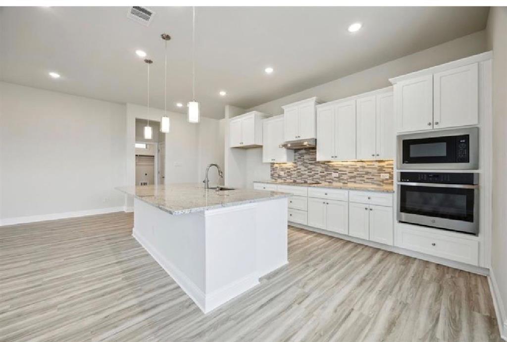 Summer Crest - Residential Lease