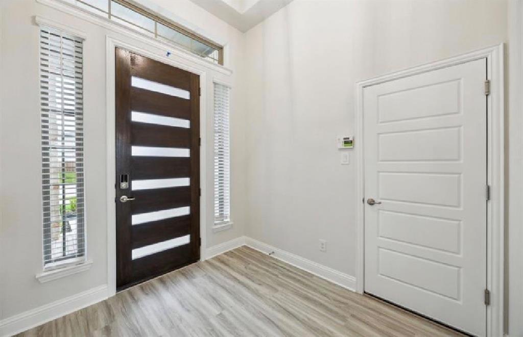 Summer Crest - Residential Lease