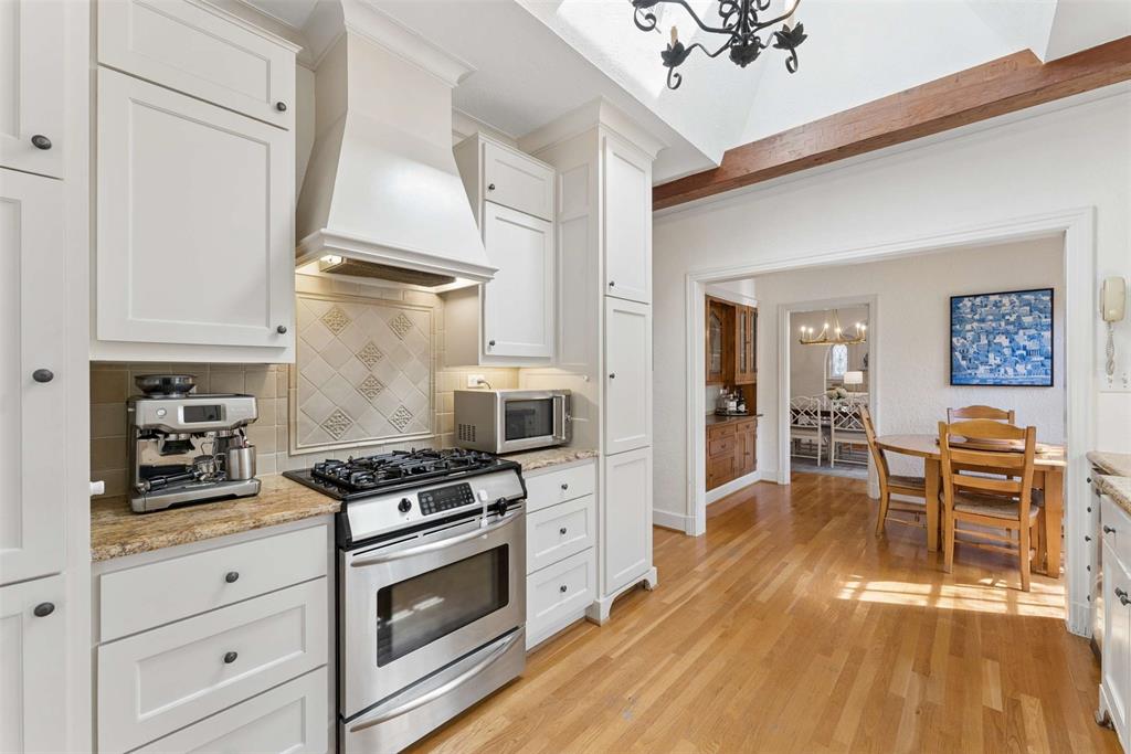 Country Club Estates 2 - Residential