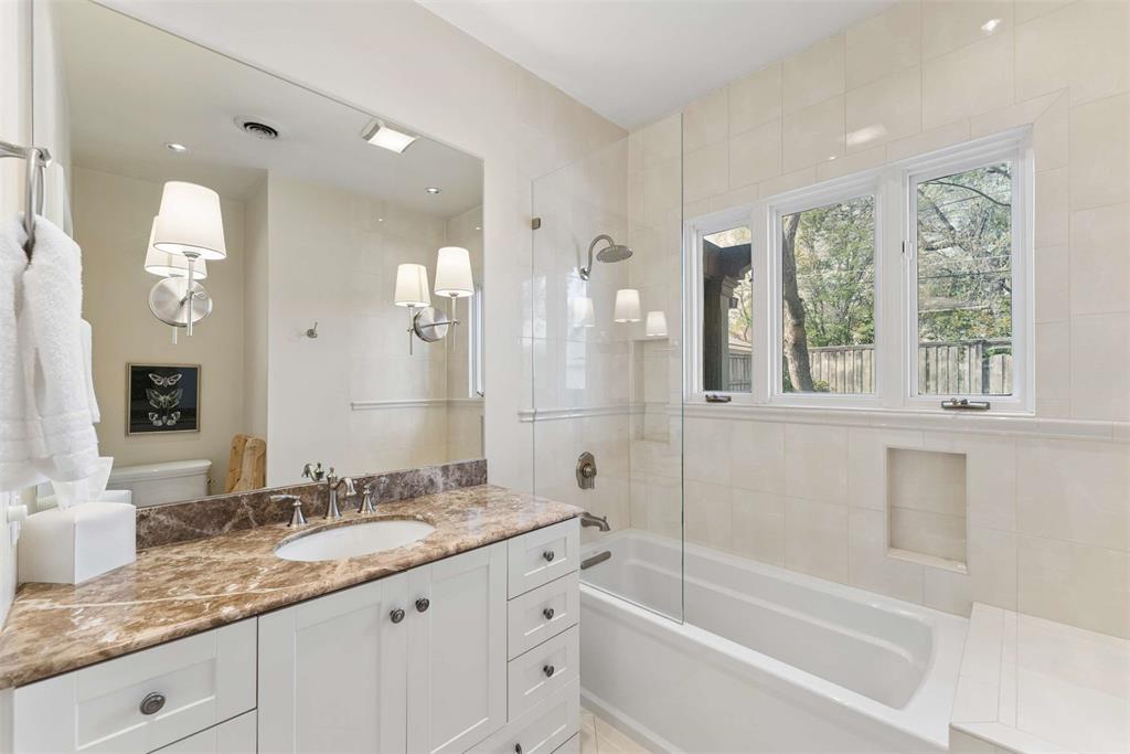 Country Club Estates 2 - Residential