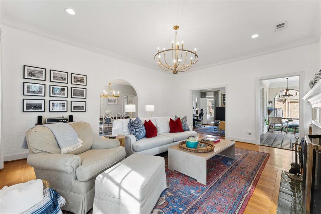 Country Club Estates 2 - Residential