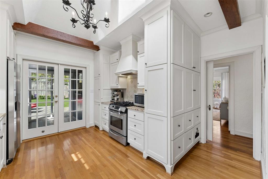 Country Club Estates 2 - Residential