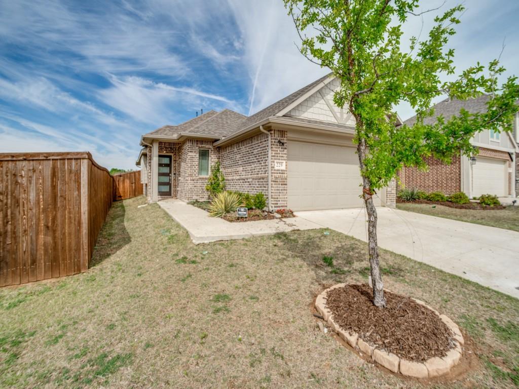 229 Town Park Avenue