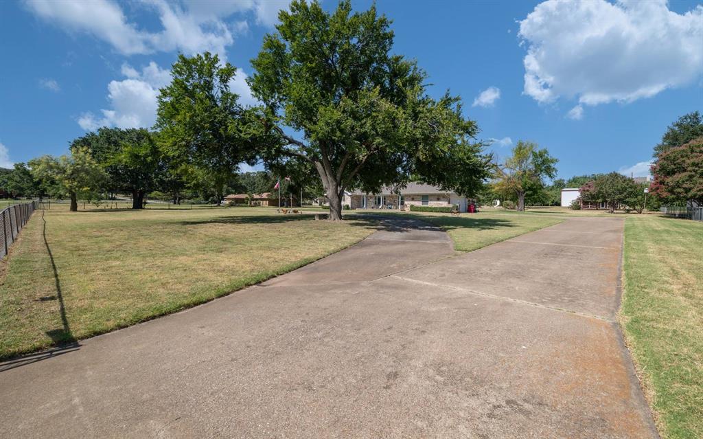 80 Corral Drive N