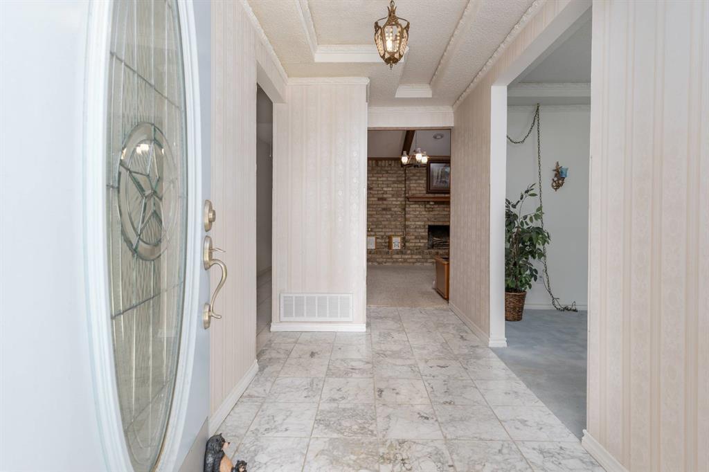 80 Corral Drive N