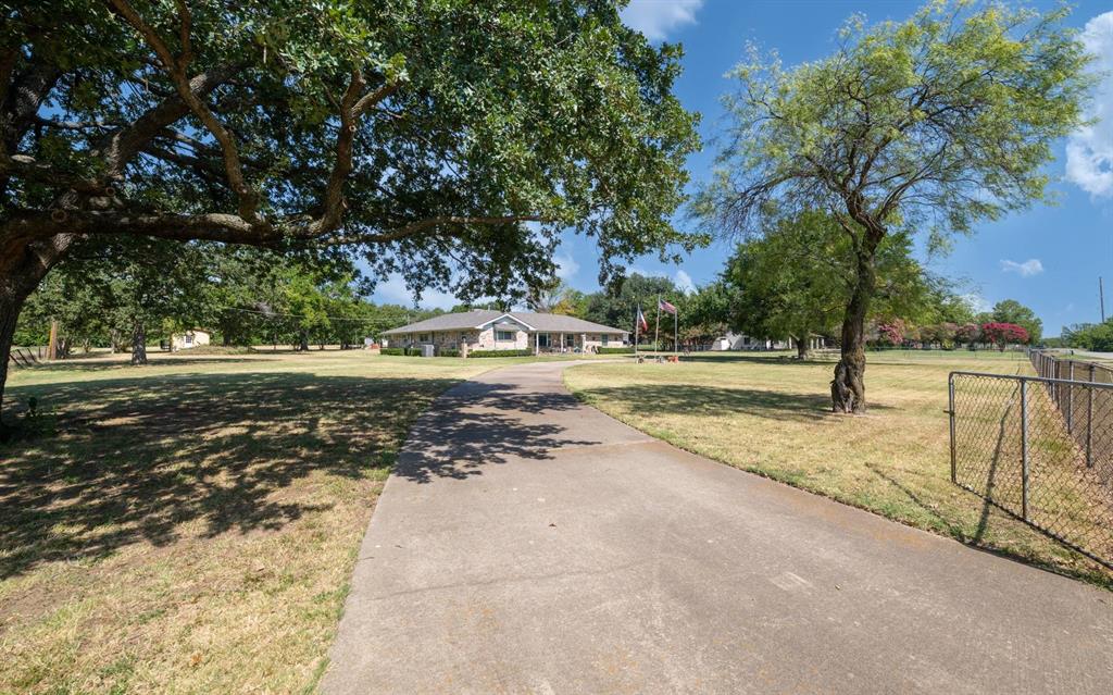 80 Corral Drive N