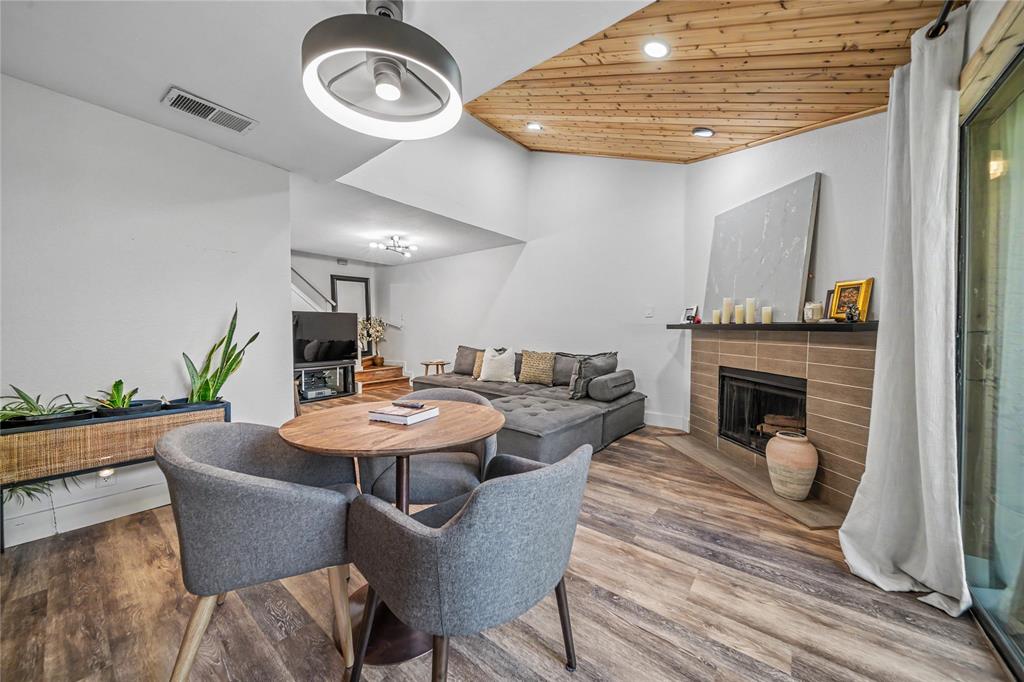 4777 Cedar Springs Road 3Q