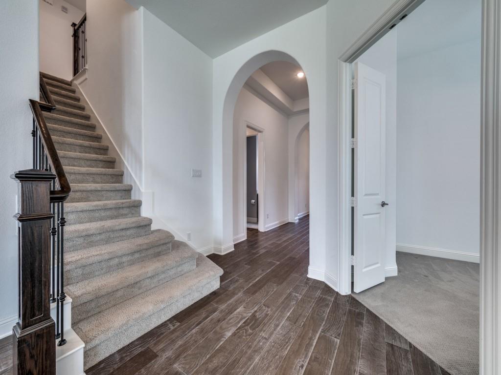 930 Mountain Laurel Drive