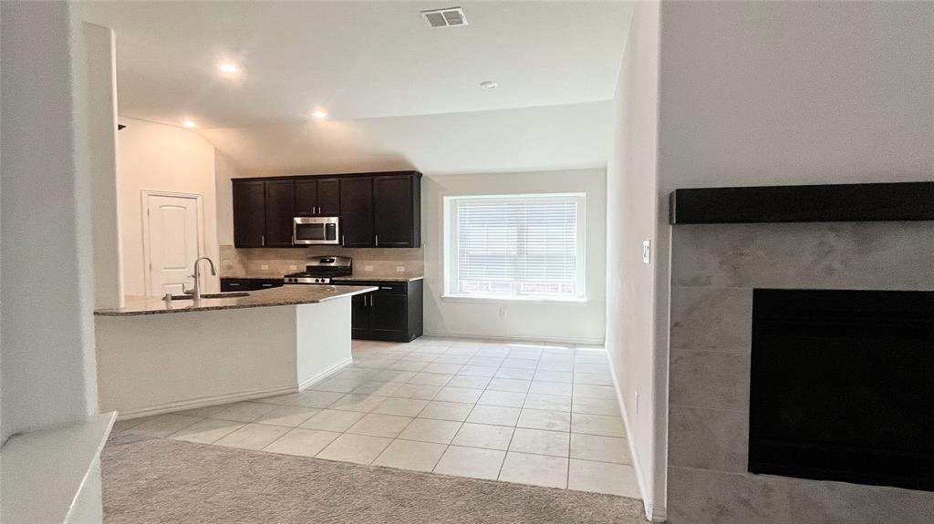 Sendera Ranch East P - Residential Lease