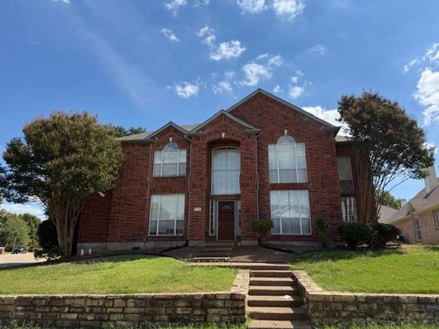 Large 5 bedroom -with master and another bedroom or study on first floor, 3.5 baths, brick home on corner lot. Kitchen open to family room. Master has sitting area and dual closets. Near park and elementary school. Priced below market value due to updates needed. Great opportunity for clients looking to personalize their home.