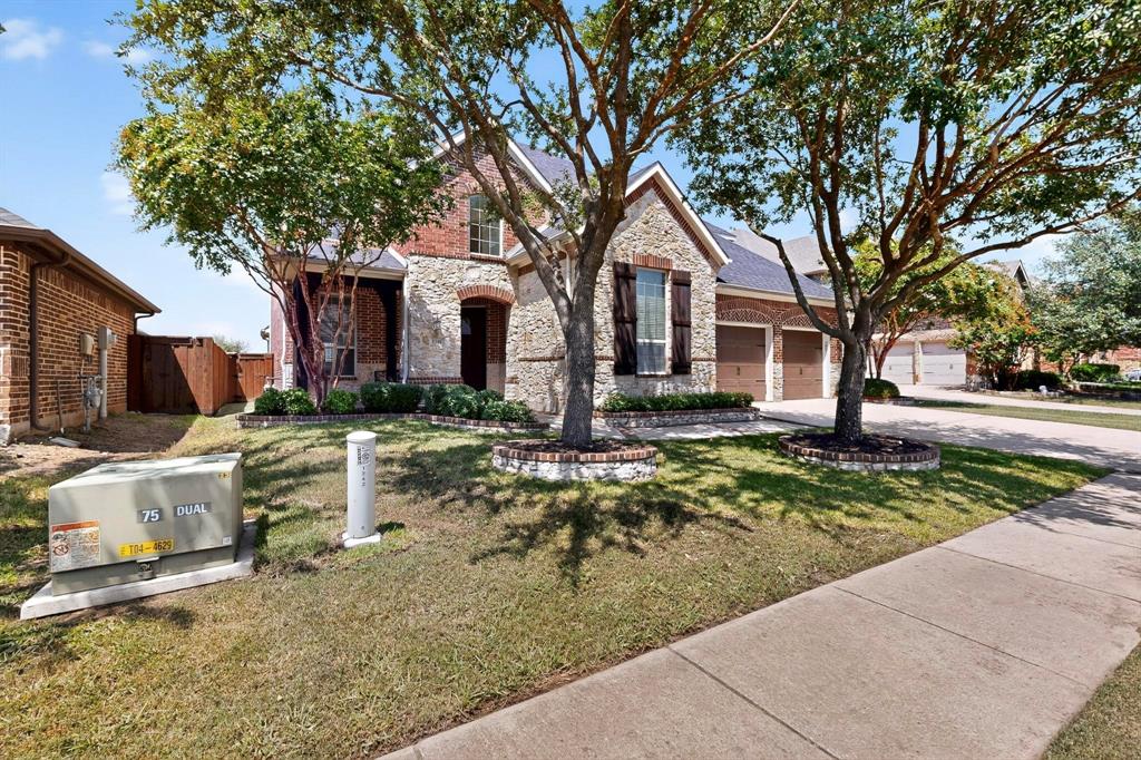 1240 Wedgewood Drive