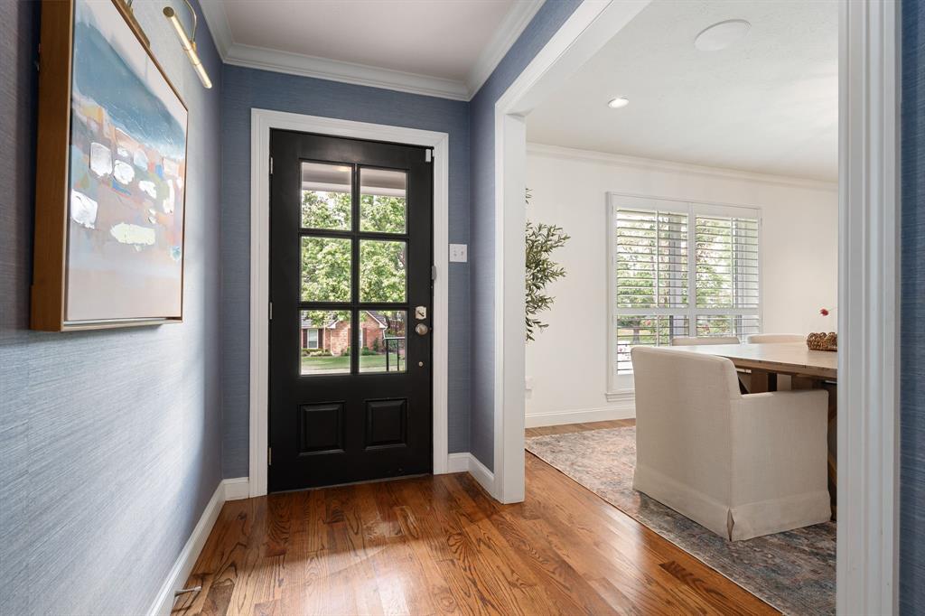 2214 Eastwood Drive