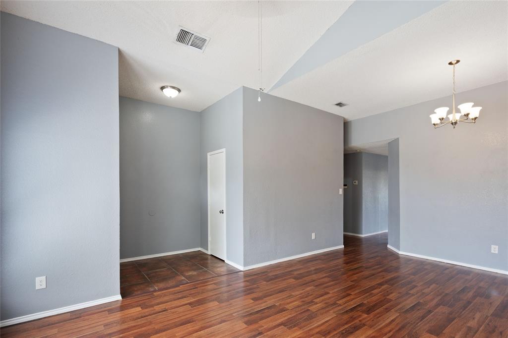 7953 Gardengate Lane