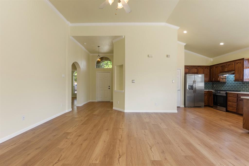 606 Poplar Vista Lane