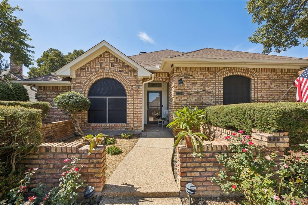 5204 Bradley Lane