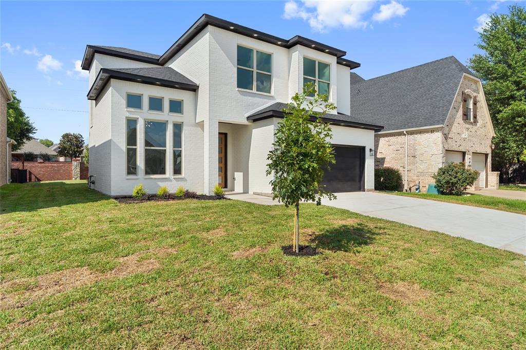 907 Saint George Place