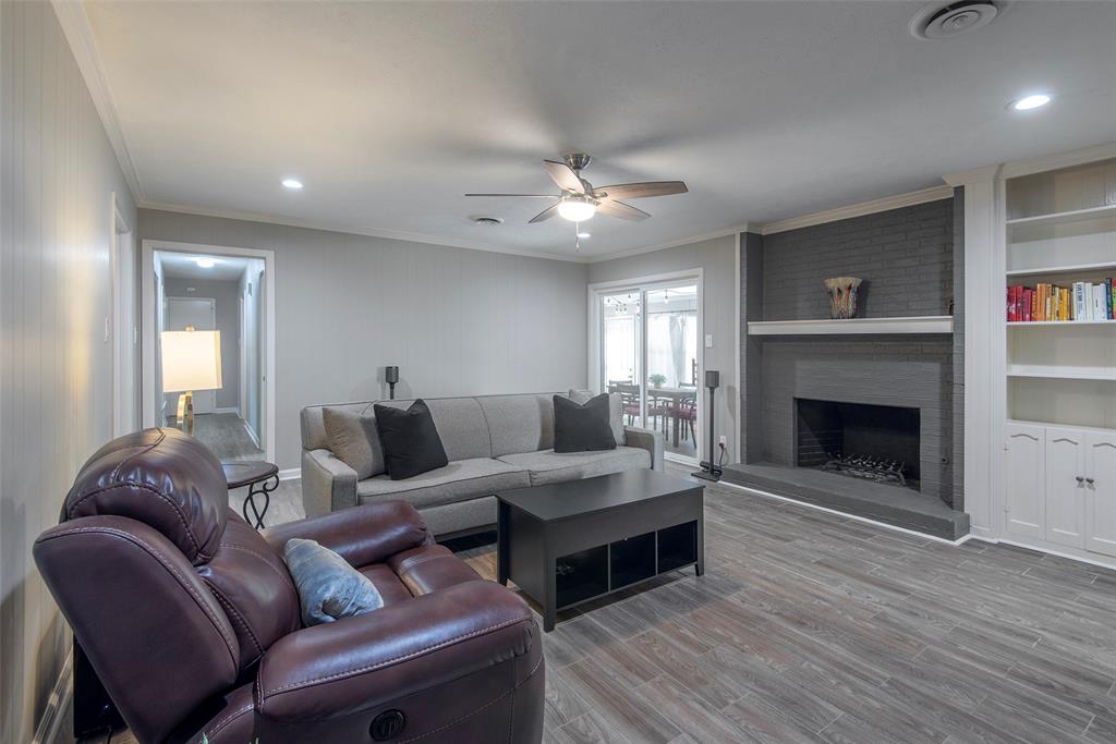 ROYAL ACRES ADDN - Residential