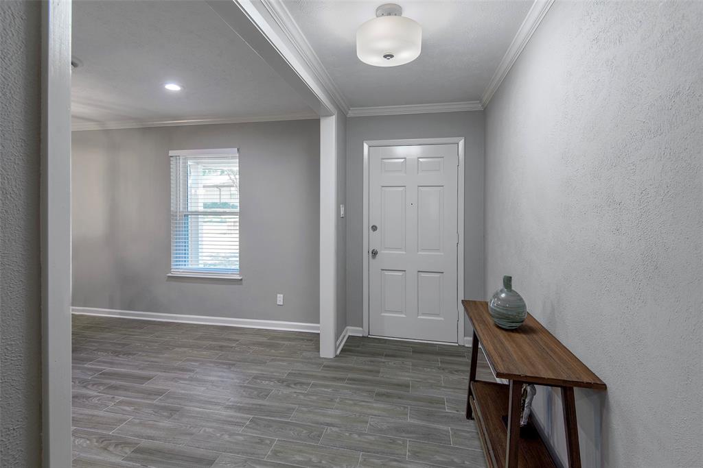 ROYAL ACRES ADDN - Residential