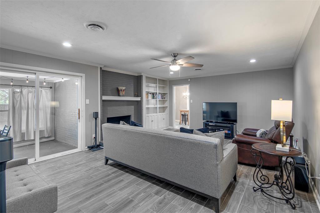 ROYAL ACRES ADDN - Residential