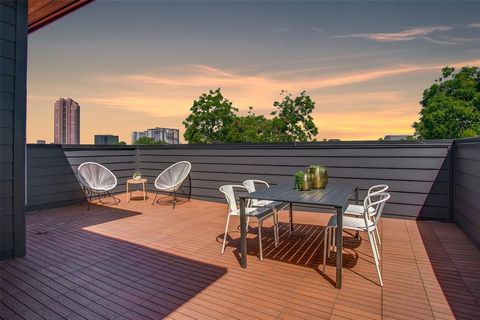 2214 Annex Avenue 102 Dallas TX 75204