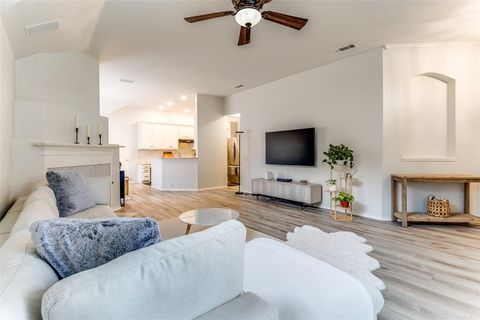 Tiny photo for 2908 Dunbar Drive, McKinney, TX 75072 (MLS # 21183570)