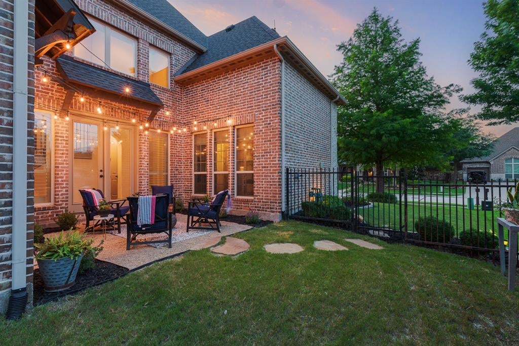 4280 Whitley Place Drive