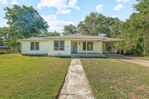 416 S Moseley Street De Leon TX 76444