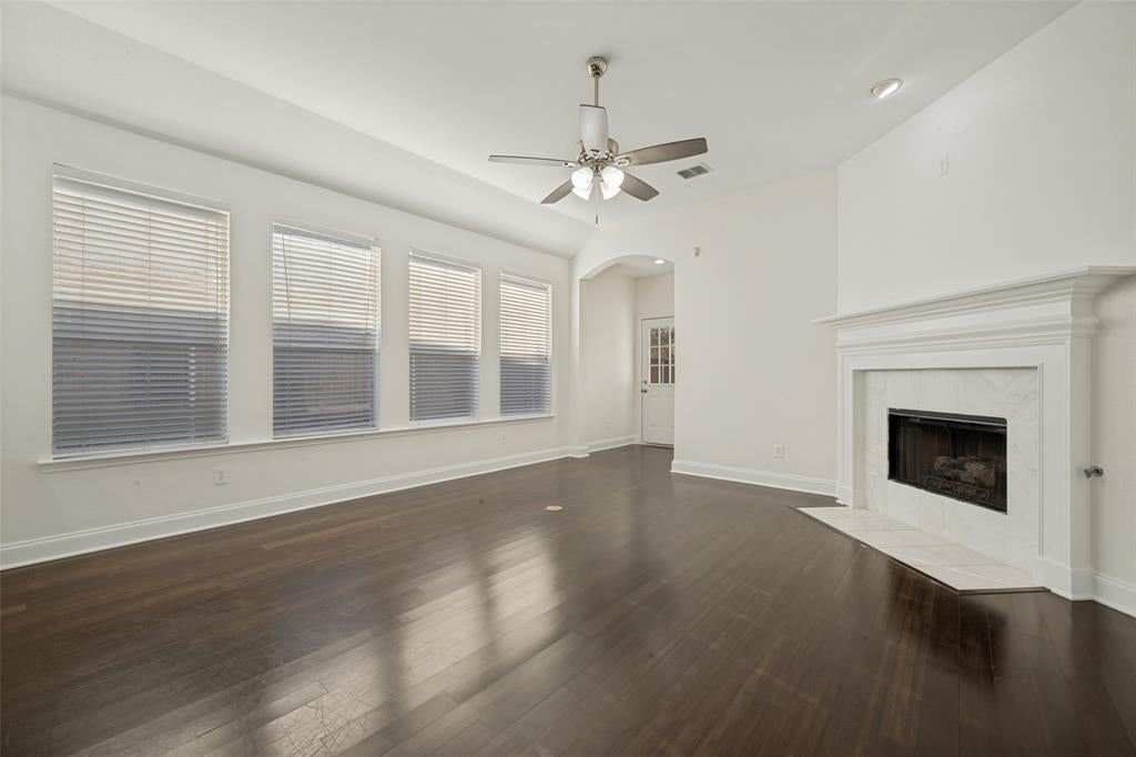 331 Clifton Circle