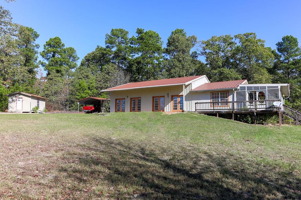 424 County Road 3811