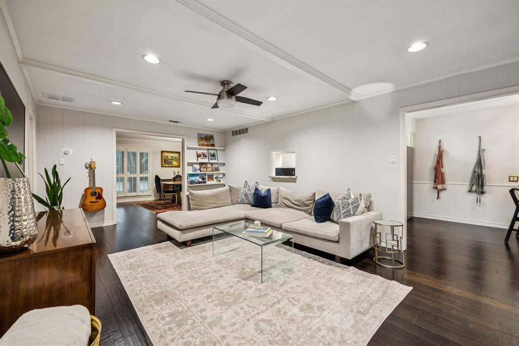 Merriman Manor - Residential