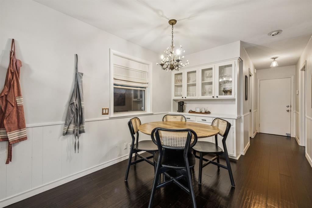 Merriman Manor - Residential