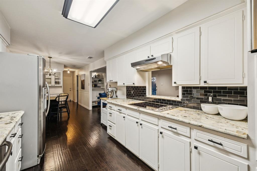 Merriman Manor - Residential