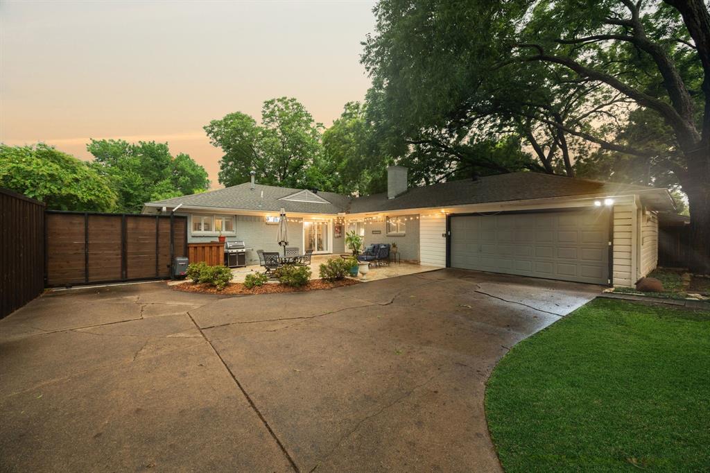 Merriman Manor - Residential