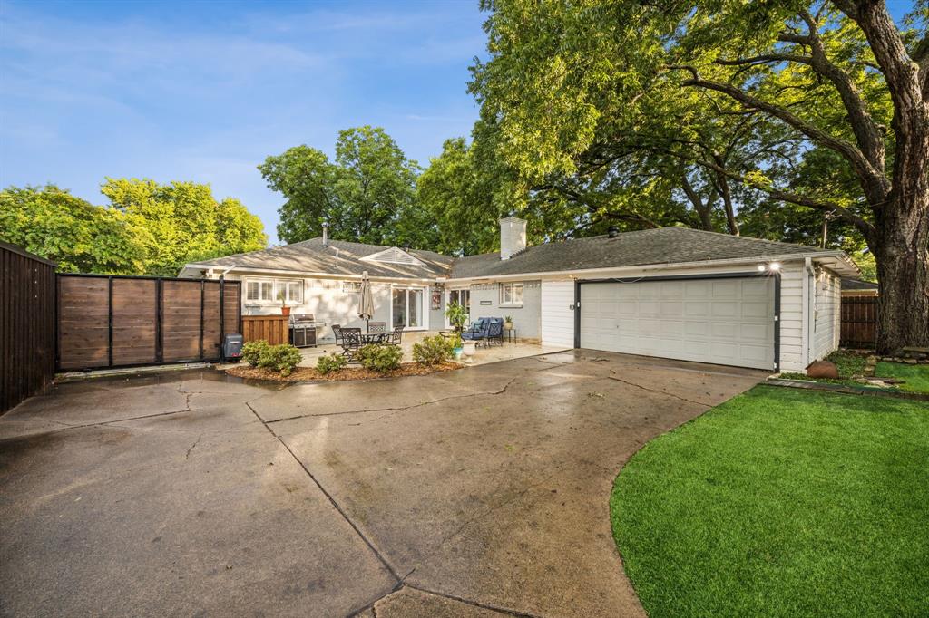 Merriman Manor - Residential