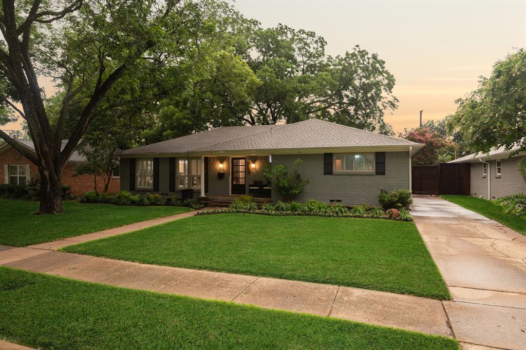 Merriman Manor - Residential