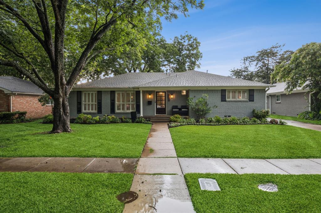 Merriman Manor - Residential