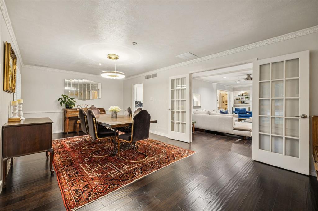 Merriman Manor - Residential