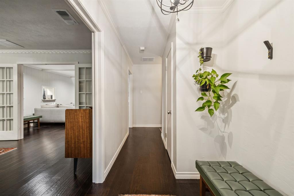 Merriman Manor - Residential