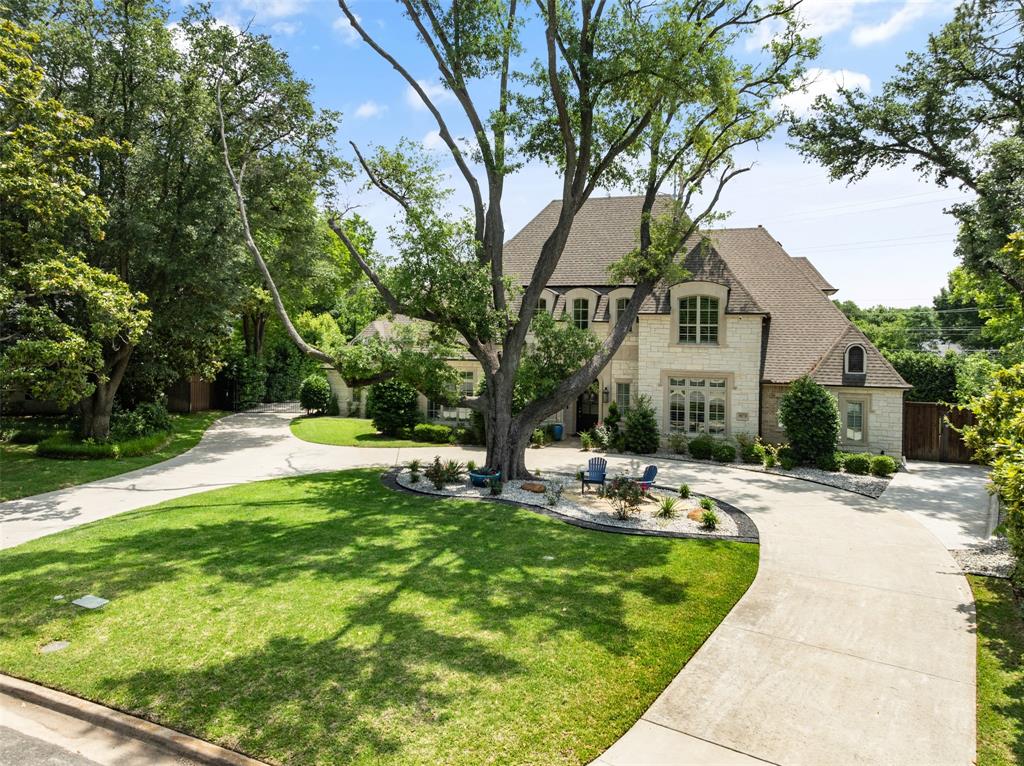 Hockaday Square - Residential