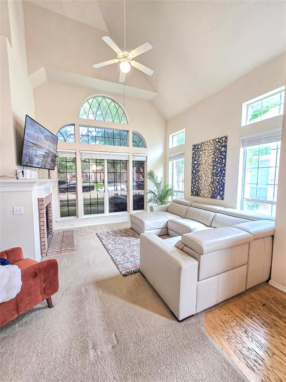6846 Winston Drive