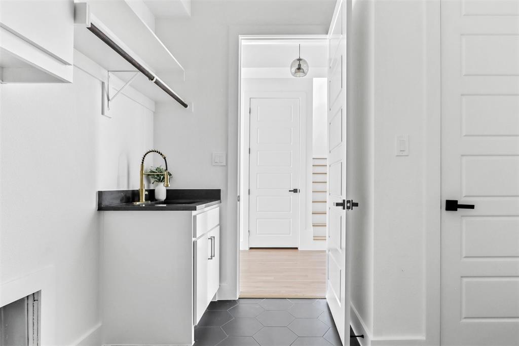 Victory Gardens 04 - Residential