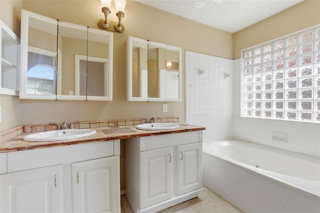 Huntington Village Ph III Add - Residential