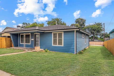 Photo of 917 E Jessamine Street, Fort Worth, TX 76104 (MLS # 21334369)