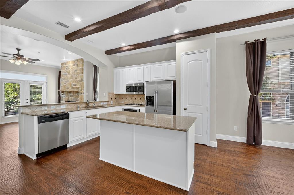 5729 Lunsford Road