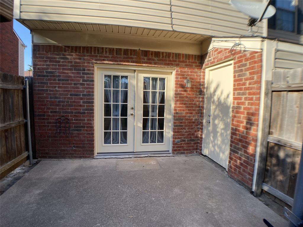 Meadowridge Condos Ph 01 - Residential