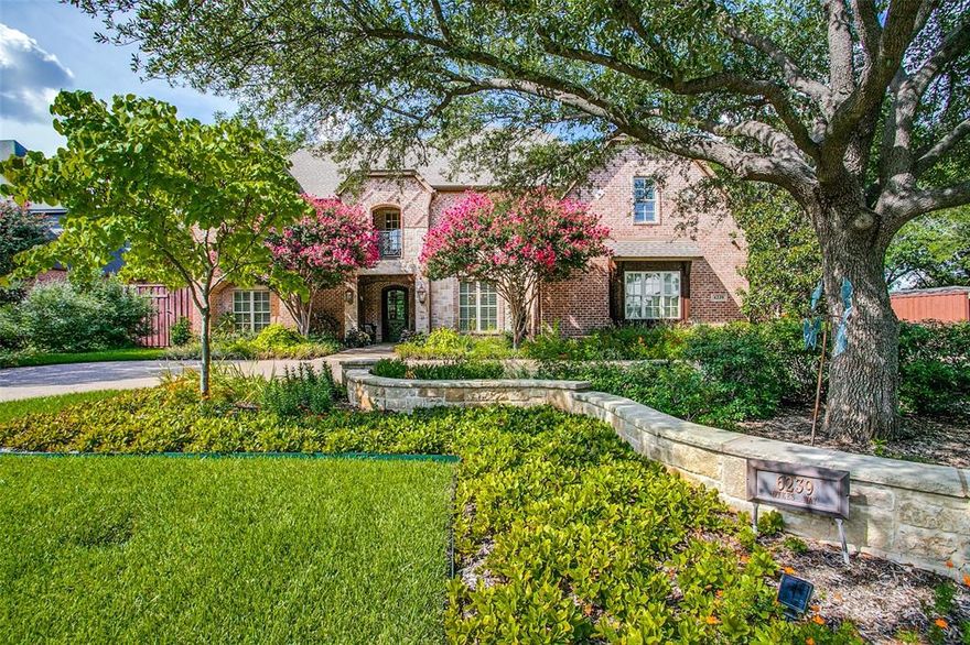 Amazing extensively UPDATED SMART HOME in North Dallas. November 2021 major renovation to this Barry Baldwin custom home. Whole house generator, LUTRON lighting, LED lighting, whole house mesh wifi. Gourmet kitchen: 6 burner Viking gas range, 2 Miele dishwashers, 3 sinks, Miele fridge and freezer. Beautiful copper sink wet bar with backlit Onyx wall. Master bath to die for: Quartzite Alexandrita counters; 70inch Resin soaking tub; Separate shower with 3 heads; heated floor. Large walk in master closet. Study and second bedroom downstairs. Handscraped wood floors. Plantation shutters. Dual staircases. Media room. Saltwater pool and spa resurfaced and equipment updated. Mosquito Mister controlled by Lutron system. Gorgeous professionally designed landscaping front and back. Stone patio. Outside kitchen. LED landscape lighting and exterior lights. Infrared patio heaters. Dog run. 1 + 2 car garages with epoxy flooring.