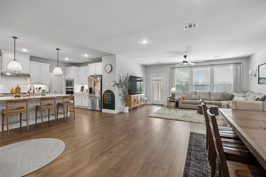 2277 Glacier Drive